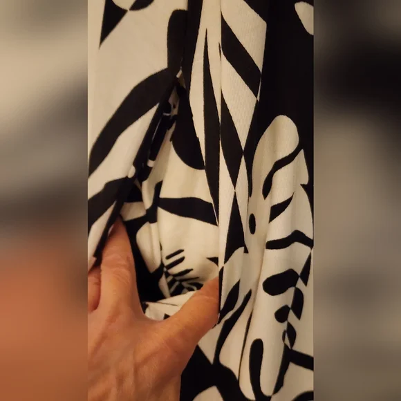 Sunshine 79 Optic Tropic Wide-Leg Relaxed Jumpsuit In Black/White Size SM - Picture 7 of 13